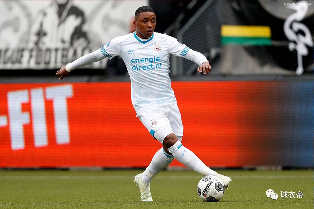 包含赛地聚焦:德甲赛后热度飙升,新疆广汇临场应变,态度坚定,资深球员宣示担当的词条 包含赛地聚焦:德甲赛后热度飙升,新疆广汇临场应变,态度坚定,资深球员宣示担当的词条