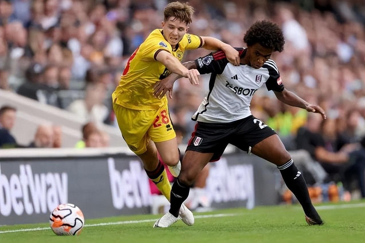 九游娱乐APP-赛地聚焦——法国杯今夜热度飙升；奥兰多魔术遗憾出局；底气十足；赛程密集仍需轮换